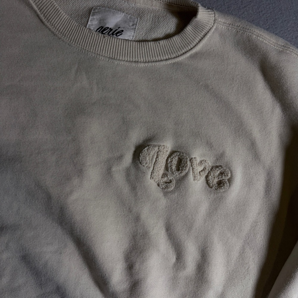 Aerie Womens Large Cream Love Embroidered Oversized Crewneck Sweatshirt Tan L - Picture 4 of 5